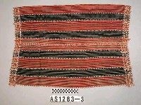 藏品(女子珠飾長裙)的圖片